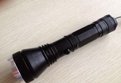 強光手電筒鋁合金外殼硬質(zhì)氧化工藝要求